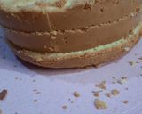 Foto langkah ke 8 dari resep Raspberry Cream Cake Ketogenic.