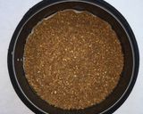 A picture of step 1 of Hobnob Strawberry Cheesecake.