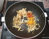 A picture of step 3 of Lehsun  Palak  Ka  Saag  Curry.