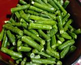 Foto langkah ke 1 dari resep Tumis Kacang Panjang campur Toge.