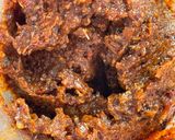 รูปขั้นตอนการทำที่ 3 ของ น้ำพริกเผาปลาย่างใส่มะแขว่น🌶️🧄