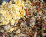 Foto del paso 4 de la receta: Wok de fideos, verduras y carne