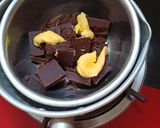 Foto langkah ke 2 dari resep Cokelat Kacang Sprinkle.
