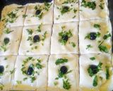 صورة لخطوة 1 من وصفة كوكا بالعجينة المورقة بحشو لذيذة😋