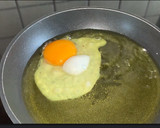 Foto del paso 6 de la receta: Garbanzos, chipirones y huevo frito