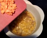 Foto langkah ke 3 dari resep Bubur Jagung (MPASI Hari Kedua Bayi 6 bln +).