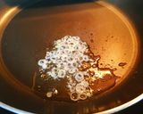 Hình bước làm 2 của món Bắp mỹ xào trứng