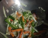 चीज़ी चाउमीन (cheesy chowmein recipe in Hindi) रेसिपी चरण 4 फोटो