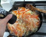 Foto del paso 4 de la receta: Salmón en salsa de coco 🥥