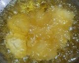 Gambar langkah 3 resipi Cucur susu.