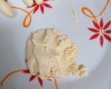 A picture of step 1 of Chum chum.