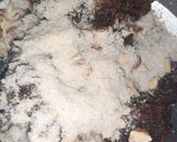 A picture of step 5 of Dates n dry fruit roll.