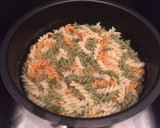 Foto del paso 2 de la receta: Pasta Tricolor con Queso