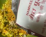 A picture of step 3 of Papad Bhel Bites.