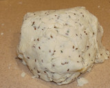 Foto del paso 2 de la receta: Pizzetas nutritivas de maiz y semillas