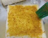 Foto langkah ke 3 dari resep Roti Gulung Sosis.