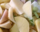 पौष्टिक आलू गोभी फ्राई (paustik aloo gobi fry recipe in Hindi) रेसिपी चरण 1 फोटो