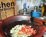 Foto langkah ke 3 dari resep Tumis Tempe Pete Daun Melinjo.