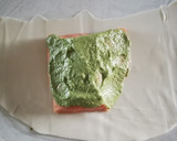 Foto del paso 2 de la receta: Salmón en masa filo