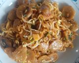 Foto langkah ke 3 dari resep Mie Goreng.