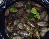 Foto langkah ke 1 dari resep Kerang saus tiram.