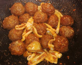 Foto del paso 6 de la receta: Albóndigas con calamarcitos(un clásico)