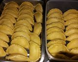 Foto langkah ke 11 dari resep Karipap/curry puff a.k.a pastel.