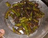 तवा मिर्च मसाला फ्राई (Tava Mirch masala fry recipe in Hindi) रेसिपी चरण 3 फोटो