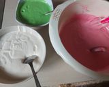 Foto langkah ke 4 dari resep Bolu Kukus Semangka.