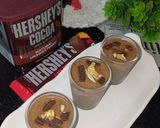 A picture of step 6 of Hershey's Chocolate Mousse.