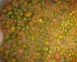 ஆலு மட்டர் கிரேவி (Aaloo mattar gravy recipe in tamil) ரெசிபி ஸ்டேப் 3 புகைப்படம்