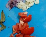 Foto langkah ke 2 dari resep Kentang tongkol kecap.