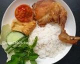 Foto langkah ke 3 dari resep Ayam Ungkep Bumbu Kuning.