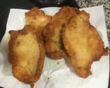 Foto del paso 4 de la receta: Milanesas de pollo con papas fritas 🍟