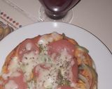 Foto del paso 3 de la receta: Pizza con pan de pita