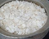 A picture of step 1 of Chivda namkeen.