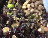 A picture of step 1 of Super Protein Bars.