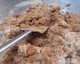 A picture of step 5 of Methi Gond ladoo.