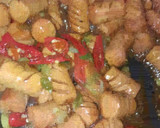 Foto langkah ke 3 dari resep Sosis Pedas Asam Manis.