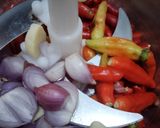 Foto langkah ke 2 dari resep Sambel Bajak Ikan Asin belah "Kepala Batu".
