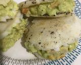 Foto del paso 4 de la receta: Arepa reina pepiada con masa de maíz