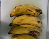 Foto langkah ke 1 dari resep Pisang Penyet Topping Coklat Keju.