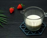 Foto langkah ke 4 dari resep Pop Ice Smoothies Tanpa Blender.
