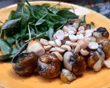 Hình bước làm 2 của món Cút lộn xào giấm