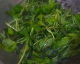 Foto langkah ke 2 dari resep Tumis Bayam Jamur Tiram.