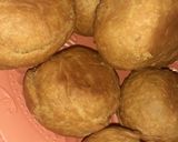 A picture of step 10 of Egg roll.