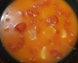 A picture of step 1 of Tomato soup with Garlic Butter toasted bread.
