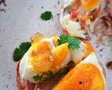 Foto del paso 5 de la receta: Canastillas de tocino con huevo y vegetales🥓🍳🥦🍄