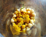 Foto del paso 1 de la receta: Hummus de garbanzos y anchoas a la cúrcuma