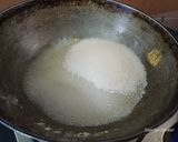 A picture of step 2 of Rava besan dry fruit laddu.
